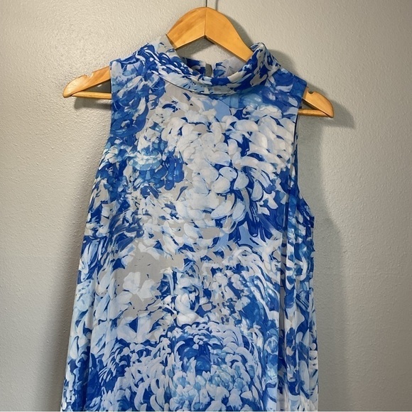 Eliza J blue floral sleeveless flyaway back dress size 10 D136 - Picture 3 of 13